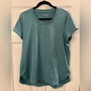 ATHLETA - Uptempo tee.  Size Large.  Seafoam green.  Like new.
